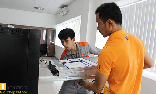 So sánh giải pháp lưu trữ dữ liệu doanh nghiệp: NAS, Server vật lý hay Cloud?