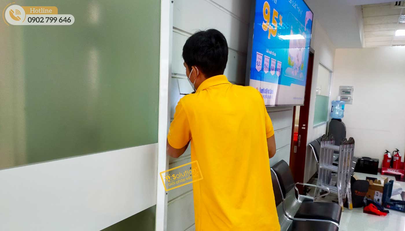 Thi công mạng LAN cho LienVietPostBank